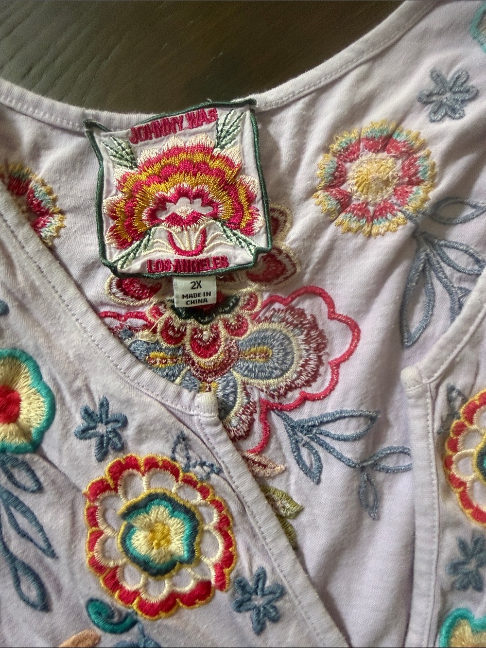 Johnny Was Lavender Embroidered Floral V-Neck Top 2X - Picture 4 of 16